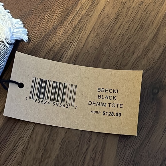 Steven Madden. New with tags - Picture 9 of 9